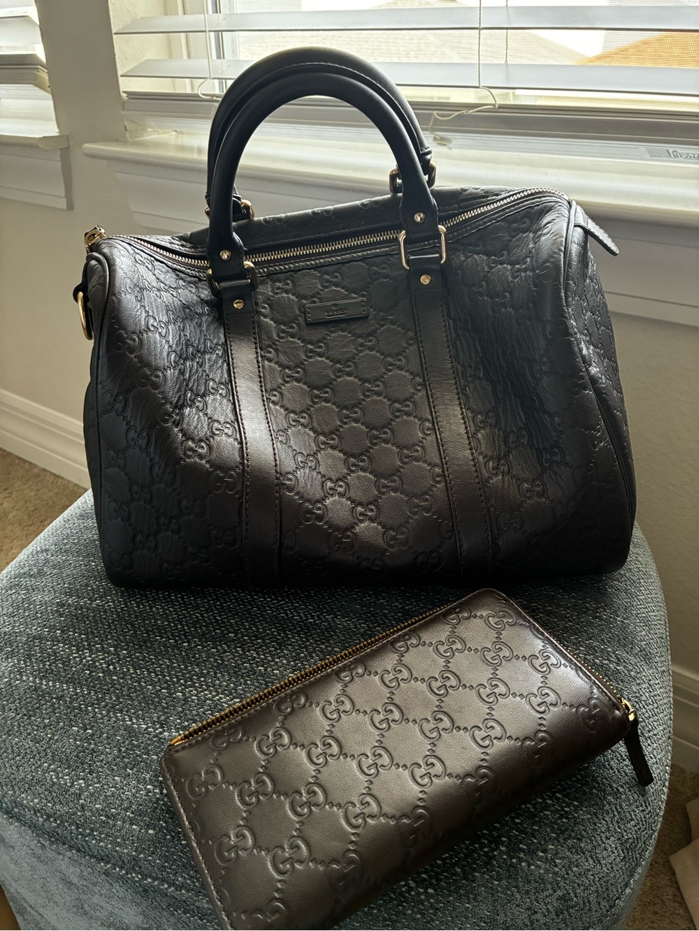 Gucci Black Embossed GG Leather Duffel with Matching Wallet - Picture 1 of 4